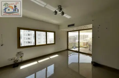 Apartment - 2 Bedrooms - 3 Bathrooms for rent in Al Majaz 2 - Al Majaz - Sharjah