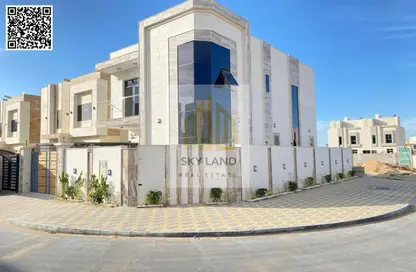 Villa - 5 Bedrooms - 7 Bathrooms for sale in Al Mowaihat 3 - Al Mowaihat - Ajman