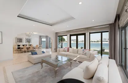 Villa - 5 Bedrooms - 5 Bathrooms for rent in Garden Homes Frond M - Garden Homes - Palm Jumeirah - Dubai