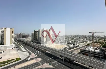 Apartment - 2 Bedrooms - 2 Bathrooms for rent in Azizi Plaza - Al Furjan - Dubai