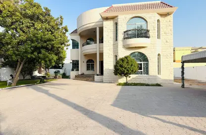 Villa - 4 Bedrooms - 6 Bathrooms for rent in Al Barsha 2 Villas - Al Barsha 2 - Al Barsha - Dubai