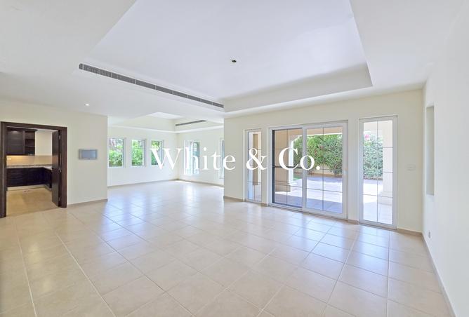15193648 - Property Image 2