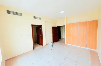 Apartment - 2 Bedrooms - 3 Bathrooms for rent in Central District - Al Ain
