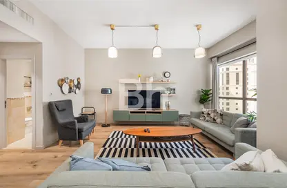 Apartment - 2 Bedrooms - 3 Bathrooms for rent in Rimal 3 - Rimal - Jumeirah Beach Residence - Dubai