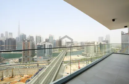 Apartment - 1 Bedroom - 2 Bathrooms for rent in The Paragon by IGO - Business Bay - Dubai