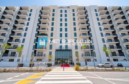 Apartment - 2 Bedrooms - 2 Bathrooms for rent in Waters Edge - Yas Island - Abu Dhabi