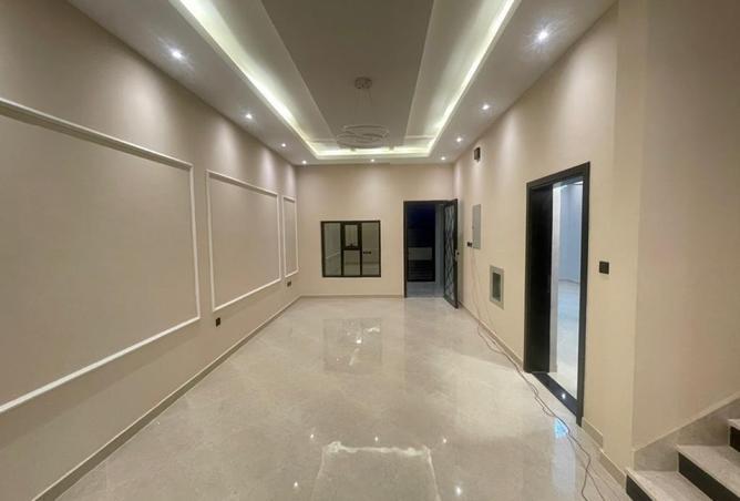 15071818 - Property Image 2