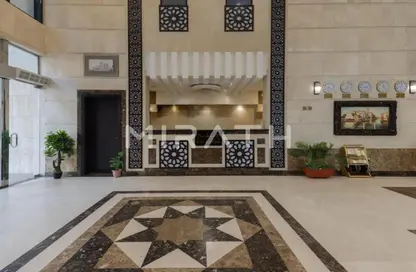 عمارة بالكامل - 8 غرف نوم - 8 حمامات للبيع في بناية أبو شغارة - أبو شغارة - الشارقة