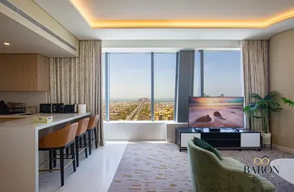 Apartment - 1 Bedroom - 1 Bathroom for rent in The Palm Tower - Palm Jumeirah - Dubai