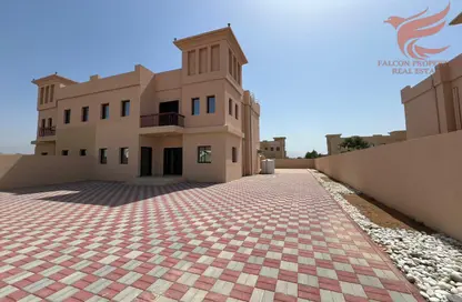 Villa - 3 Bedrooms - 3 Bathrooms for rent in Seih Al Burairat - Ras Al Khaimah
