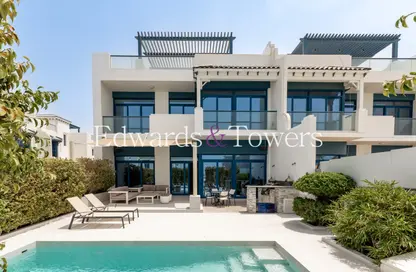 Villa - 5 Bedrooms - 6 Bathrooms for rent in Palma Residences - Palm Jumeirah - Dubai