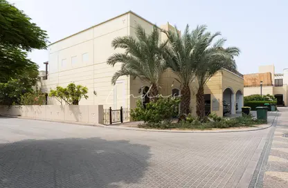 Townhouse - 4 Bedrooms - 5 Bathrooms for rent in Al Salam - Mudon - Dubai