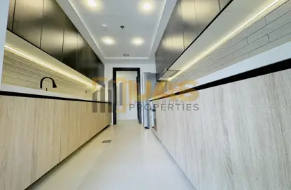 Apartment - 2 Bedrooms - 3 Bathrooms for rent in Diamond Building - Jumeirah Garden City - Al Satwa - Dubai