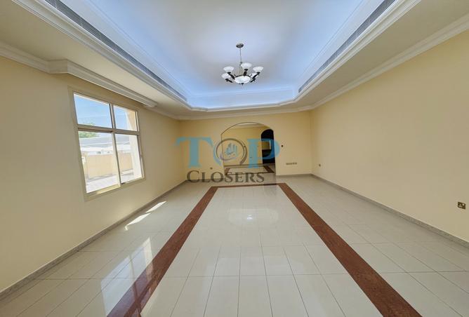 14253591 - Property Image 2