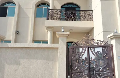 Villa - 7+ Bedrooms - 7+ Bathrooms for rent in Khuzam - Ras Al Khaimah