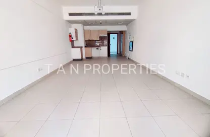 Apartment - Studio - 1 Bathroom for rent in Maples 2 - Al Raffa - Bur Dubai - Dubai