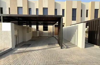 Townhouse - 2 Bedrooms - 3 Bathrooms for rent in Nasma Residence - Al Tai - Sharjah