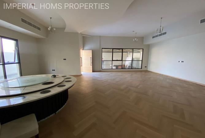 15043597 - Property Image 3