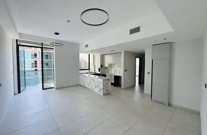 Apartment - 2 Bedrooms - 2 Bathrooms for rent in Amal Tower - Dubai Sports City - Dubai