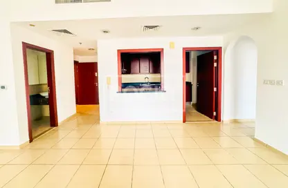 Apartment - 2 Bedrooms - 4 Bathrooms for rent in Shams 2 - Shams - Jumeirah Beach Residence - Dubai