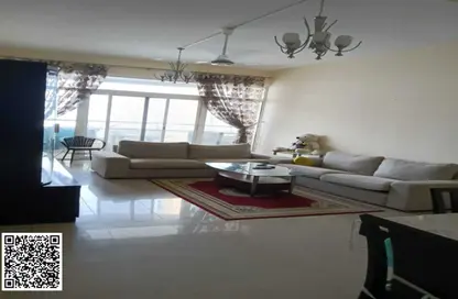 شقة - غرفة نوم - 2 حمامات للبيع في أورينت تاور 1 - أورينت تاور - البستان - عجمان