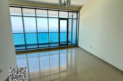 شقة - 3 غرف نوم - 5 حمامات للبيع في مساكن كورنيش عجمان - طريق كورنيش عجمان - عجمان