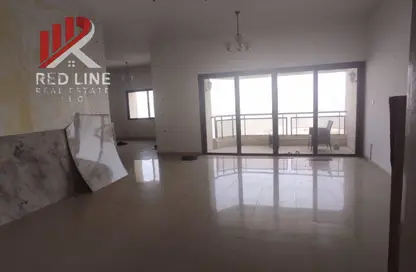 Apartment - 3 Bedrooms - 3 Bathrooms for rent in Al Majaz 3 - Al Majaz - Sharjah