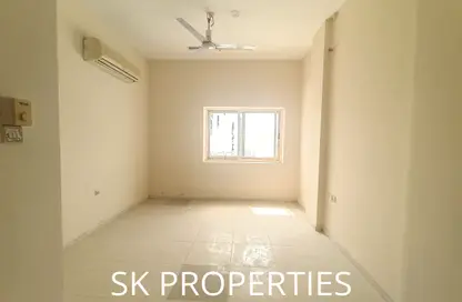 Apartment - 1 Bedroom - 1 Bathroom for rent in Muweileh Community - Muwaileh Commercial - Sharjah
