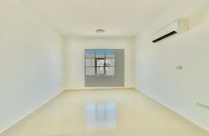 Apartment - 2 Bedrooms - 2 Bathrooms for rent in Al Niyadat - Al Ain