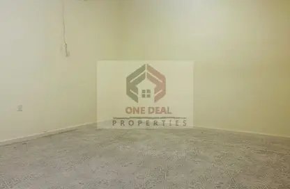 Villa - 6 Bedrooms - 4 Bathrooms for rent in Al Sarooj - Al Ain