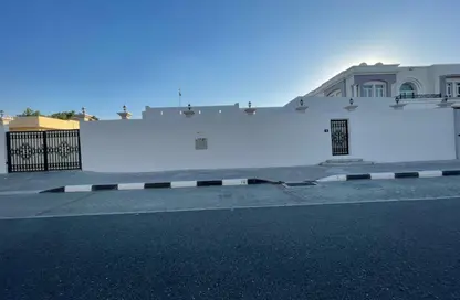 Villa - 4 Bedrooms - 5 Bathrooms for sale in Al Darari - Mughaidir - Sharjah