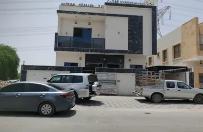 Villa - 5 Bedrooms - 7 Bathrooms for sale in Al Yasmeen 1 - Al Yasmeen - Ajman