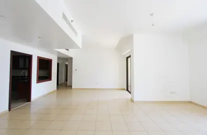 Apartment - 3 Bedrooms - 4 Bathrooms for rent in Rimal 4 - Rimal - Jumeirah Beach Residence - Dubai