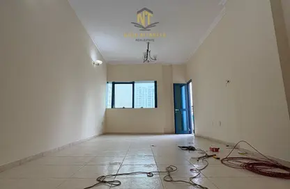 Apartment - 2 Bedrooms - 2 Bathrooms for rent in Rolla Square - Rolla Area - Sharjah