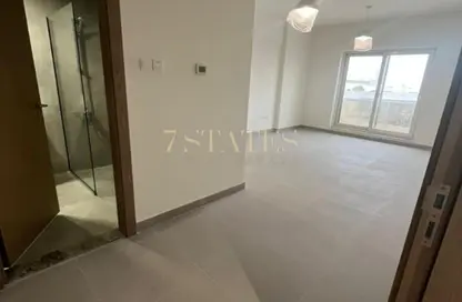 Whole Building - 2 Bedrooms - 3 Bathrooms for rent in Green View 1 - Green View - Barsha Heights (Tecom) - Dubai
