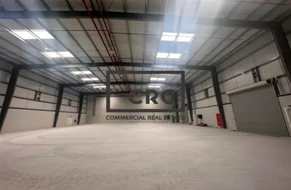 Warehouse - Studio for rent in Phase 2 - Dubai Investment Park (DIP) - Dubai