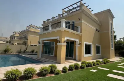 Villa - 4 Bedrooms - 5 Bathrooms for rent in Legacy - Jumeirah Park - Dubai