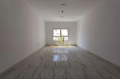 Apartment - 1 Bedroom - 2 Bathrooms for rent in Taliatela Street - Al Nahda - Sharjah