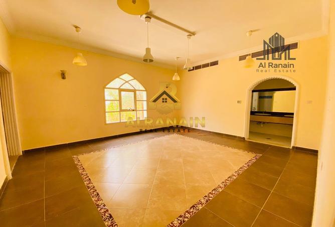 12045540 - Property Image 3