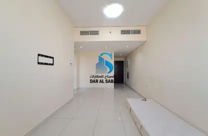 Apartment - 2 Bedrooms - 2 Bathrooms for rent in Tiger Building Al Qadesia - Al Nahda - Sharjah