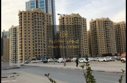 شقة - 2 غرف نوم - 3 حمامات للايجار في الراشدية - عجمان