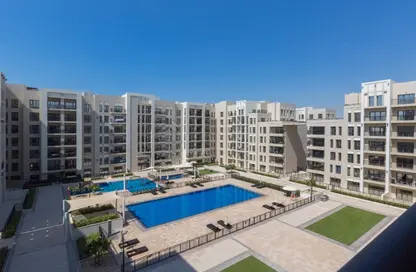 Apartment - Studio - 1 Bathroom for sale in Hayat Boulevard-1A - Hayat Boulevard - Town Square - Dubai