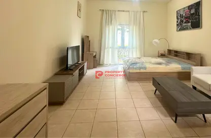 Apartment - Studio - 1 Bathroom for rent in Building 148 to Building 202 - Mogul Cluster - Discovery Gardens - Dubai