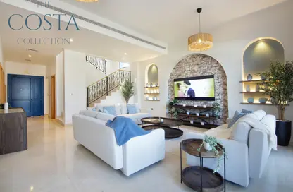 Villa - 5 Bedrooms - 6 Bathrooms for rent in Palma Residences - Palm Jumeirah - Dubai