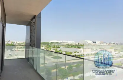 Apartment - 2 Bedrooms - 2 Bathrooms for rent in The Gate - Masdar City - Abu Dhabi