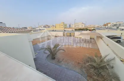 Villa - 3 Bedrooms - 4 Bathrooms for sale in Madinat Al Riyad - Abu Dhabi