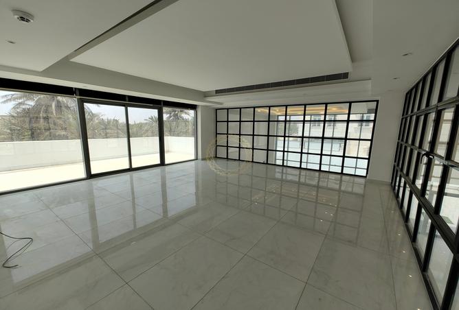 15032660 - Property Image 2