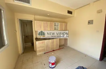 Apartment - Studio - 1 Bathroom for rent in Al Nabaa Building - Al Naba'ah - Al Sharq - Sharjah