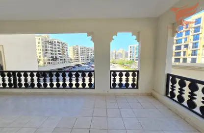 شقة - 2 غرف نوم - 2 حمامات للايجار في C شقق مارينا - مساكن الحمرا مارينا - قرية الحمرا - رأس الخيمة