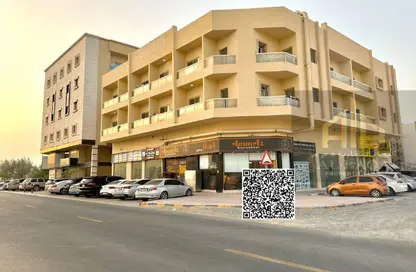 عمارة بالكامل - 8 غرف نوم - 8 حمامات للبيع في الجرف الصناعية 3 - الجرف الصناعية - عجمان